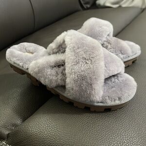 NEW UGG Fuzzette Shearling Slippers